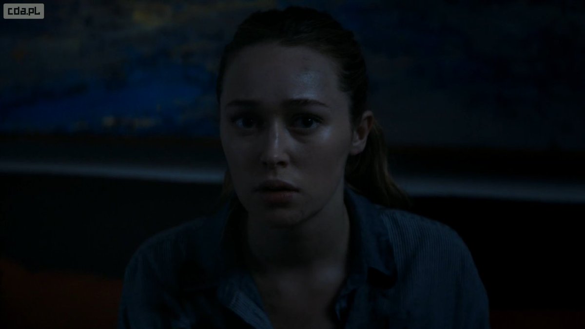 ForeverClexa's tweet photo. #AlyciaDebnamCarey in #FTWD p4. https://t.co/vpm0CHr5nJ