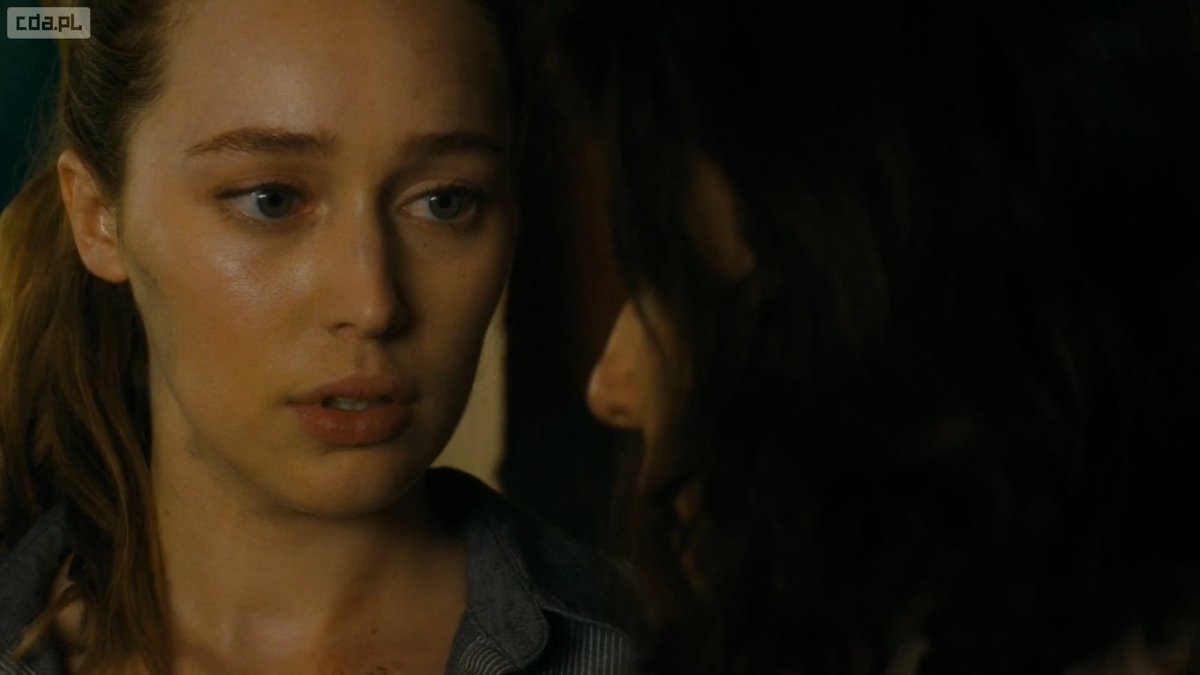 ForeverClexa's tweet photo. #AlyciaDebnamCarey in #FTWD p6. https://t.co/afxZnVoY7x