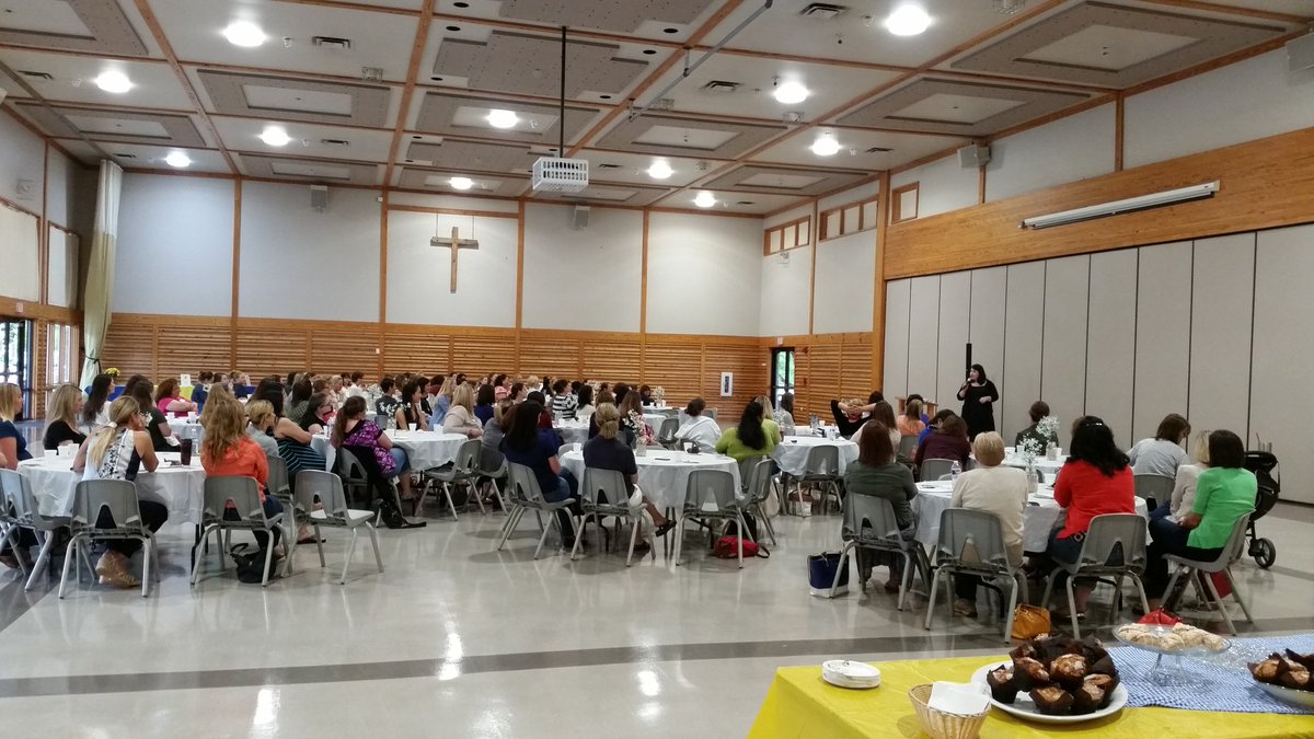 FrJonathanTOR's tweet photo. @goodshepherd_tx #Blessed by all the Mom's on #retreat today! #Catholic #FindingPeaceInChaos #HallieLord https://t.co/z9KVHOIbyX