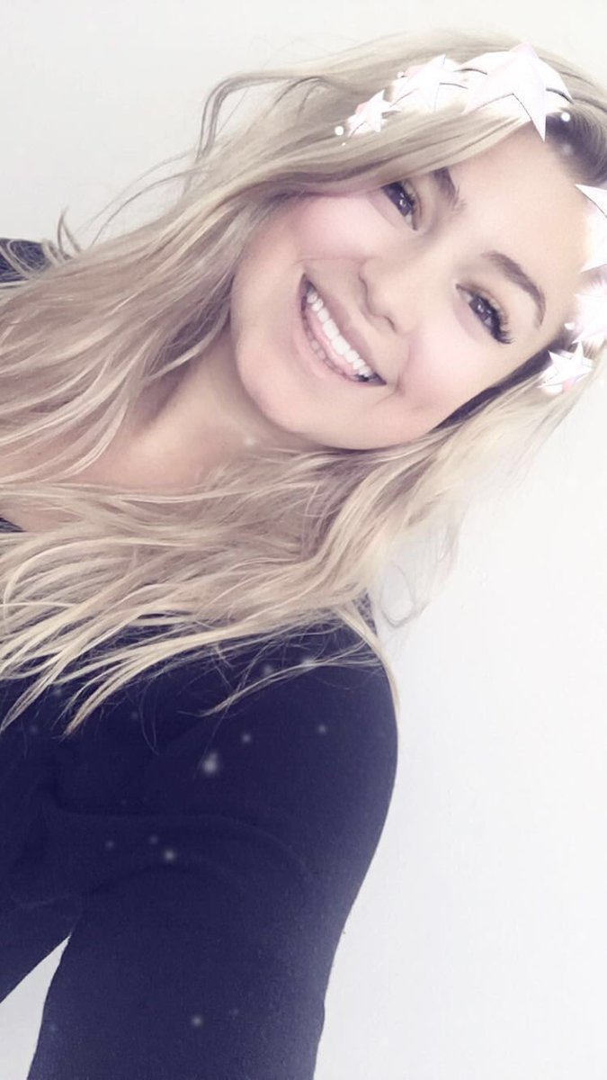 The Pilates Blonde On Twitter Lash Extensions A Snap Filter