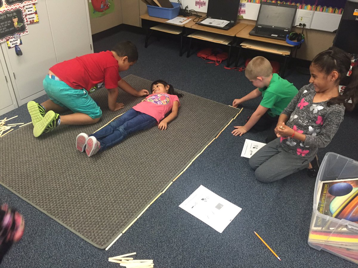 RGardikiotis's tweet photo. Ss measuring friends, tables, & rugs with Popsicle sticks. #mathlearningcenter #lpeslionsroar https://t.co/IJw8wG7dkV
