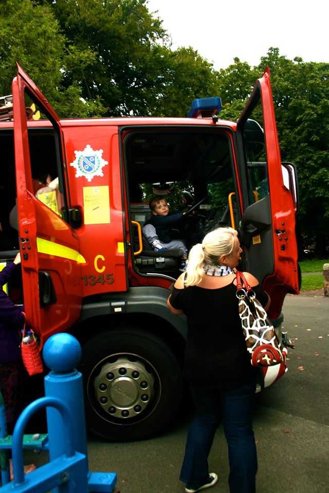 EOSFest's tweet image. The End of Summer Festival is a celebration of childhood &amp;amp; play #EOSFest16 blueyandbaloo.co.uk/event/end-summ… #simplywirral