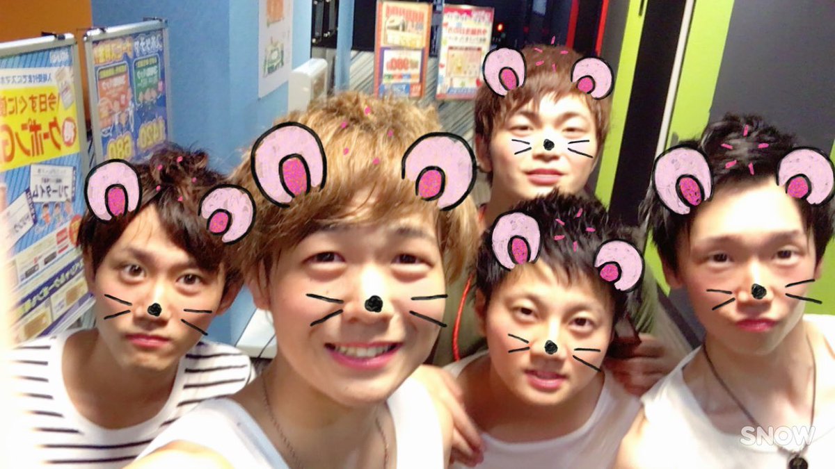 waaaakun_14's tweet photo. 今日は佐野のアウトレットとROUND1に行ってきた〜
めちゃめちゃ楽しかった！けど疲れたね😊
今日学習したのは運転中にカフェオレは飲んだら死ぬってことだね☺️
またみんなで遊ぼう！！！！！ https://t.co/U59dKwdqje