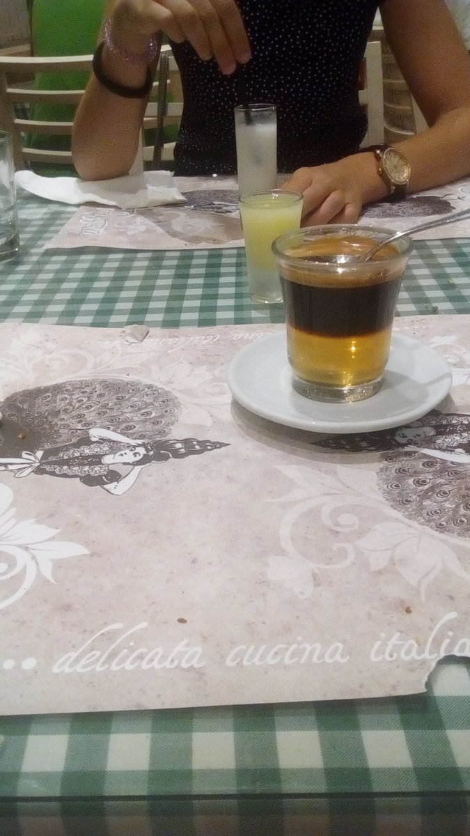 JFARRELS's tweet photo. Sempre val la pena baixar el finde!!;) @irene_ferrer3 https://t.co/ke7wngBu9N