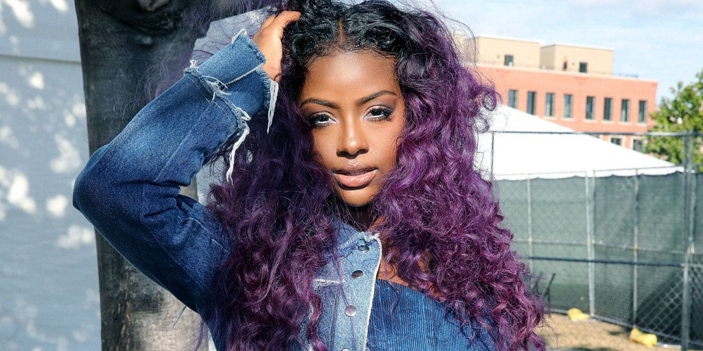 ELLEmagazine's tweet photo. Prepare to Watch Justine Skye's Braid Video 14 Million Times https://t.co/t3SBI4BQBr https://t.co/xJNKoXUJMX