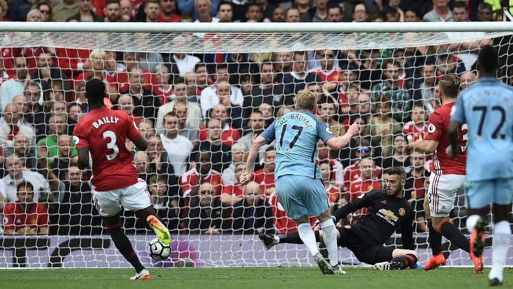 MCSCIndonesia's tweet photo. Kevin De Bruyne terpilih menjadi Man Of The Match di laga Manchester Derby ke 172. Congrast, Kev! 👏 https://t.co/PvHt46BS0T