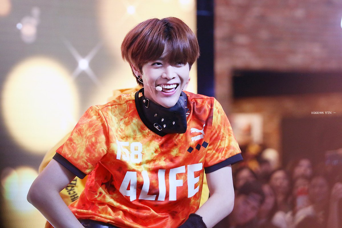 1026X1995's tweet photo. 160910 하남스타필드 #유타 #YUTA #NCT127 
https://t.co/mrr5ttjdDF
https://t.co/4JBAjBtQ31 https://t.co/45eeDcnwh5