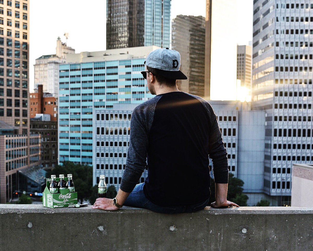 mcwlbd's tweet photo. #lifeindallas is about finding new perspectives w/ the help of @CocaCola Life! #mydtd #iworkwithcoke https://t.co/CjAMhfYNob