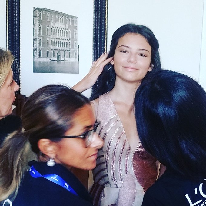 Quasi pronta per uscire 🖒 #73festivaldivenezia  #truccoparrucco https://t.co/weOPOHYBL9<a href="/tag/73festivaldivenezia"class="tags">#73festivaldivenezia</a><a href="/tag/truccoparrucco"class="tags"><span>#truccoparrucco</span></a>