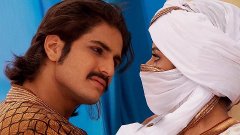 JodhaakbarF's tweet photo. Missing this couple badly &amp; still eagerly waiting to see them together 
#LongLiveJA 
@FanAkdha @23dima_ahmed https://t.co/GSdnbZGVgU