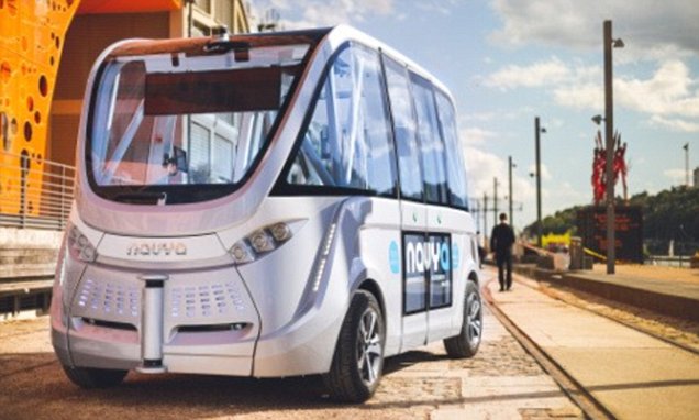 World's first driverless buses take to roads in France - max speed 12 mph - snore... j.mp/2c2adcV
