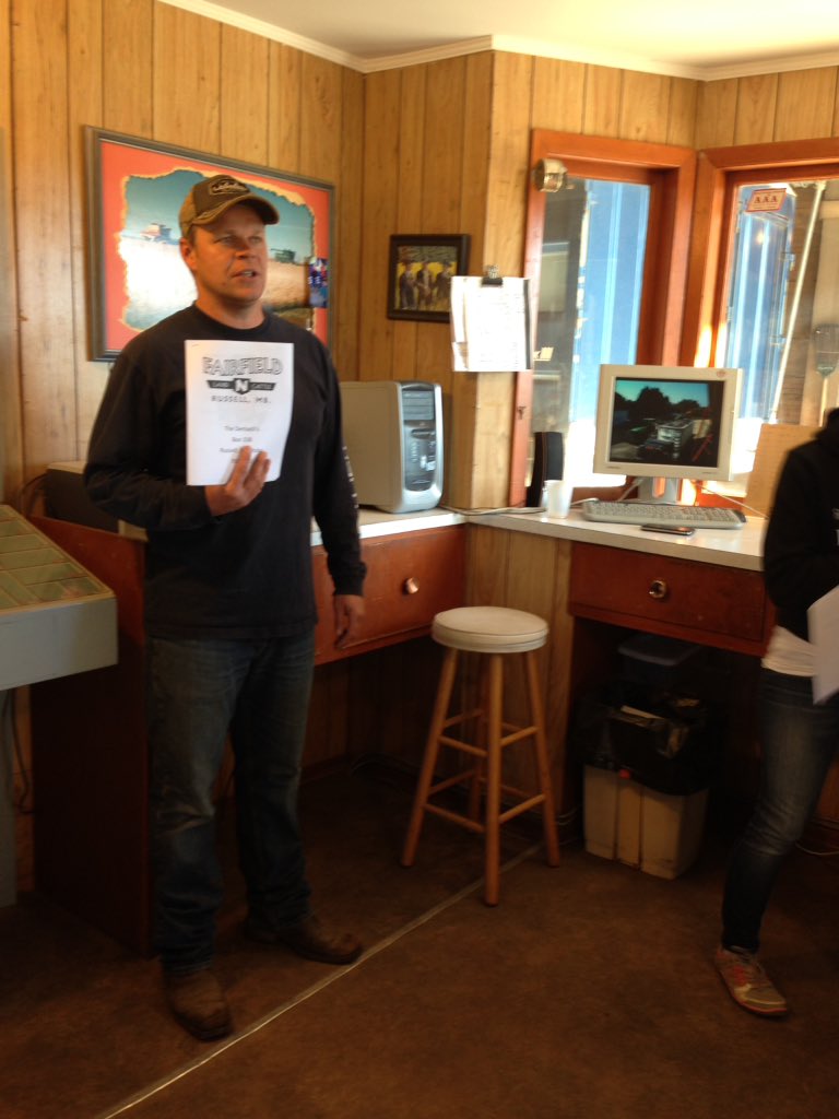 gsunderland's tweet photo. Thx @jayderkach from Fairfield Land N Cattle Derkach Farm for great info about wheat farming &amp; more! #CanolaConnect https://t.co/dL14Vkd5Jt