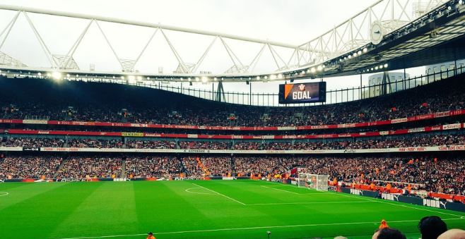 laythy29's tweet photo. Drama as Arsenal beat Southampton 2-1 through a late Santi Cazorla penalty @islingtongztte https://t.co/oM3OTzmoEW https://t.co/wUchPxifcx