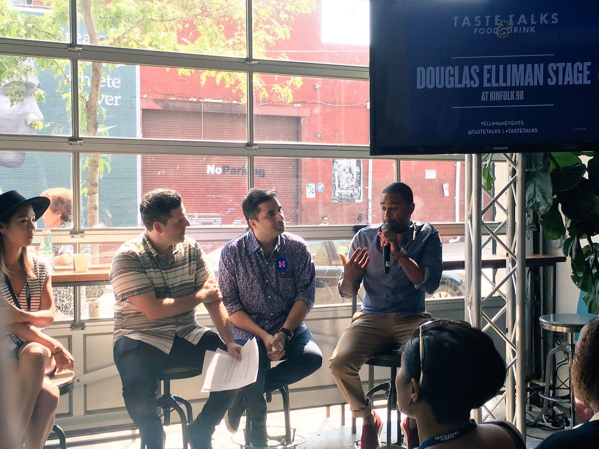 DouglasElliman's tweet photo. How heritage influences the food you love & share, Live from the #DouglasElliman Stage #tastetalks #ellimanevents https://t.co/DX0MaDaceD