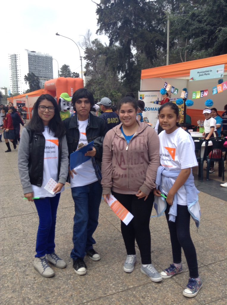 WorldVisionPeru's tweet photo. Ya estamos aquí en la II Feria de Familias. ¡Ven y comparte con nosotros! #WorldVisionPeru #PactoDeAmorYTernura https://t.co/KnhE35fL0q