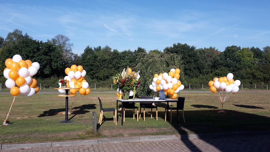 MiekeVerkuil's tweet photo. Het was een meer dan geslaagde Open Dag #crematorium hilversum #Openmonumentendag #afscheidswijzer https://t.co/8HIf9QZsqY