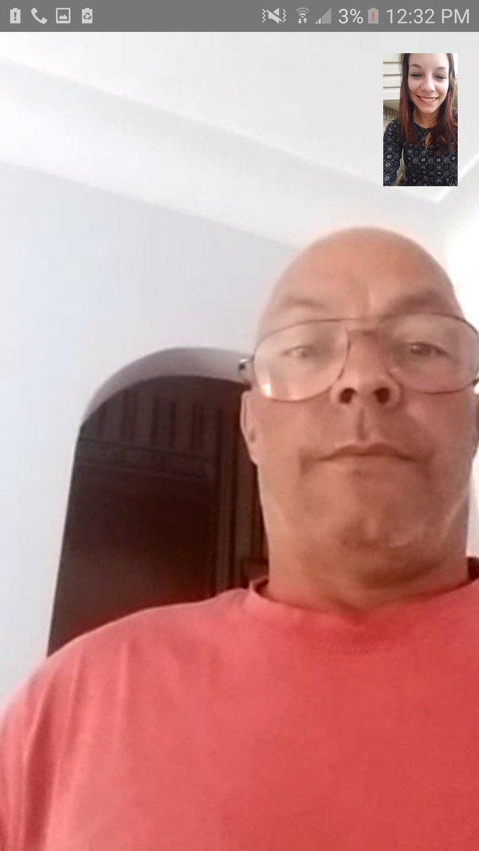 alison1697's tweet photo. How cute is my dad #firstVideoCall https://t.co/OrRWKrbocY