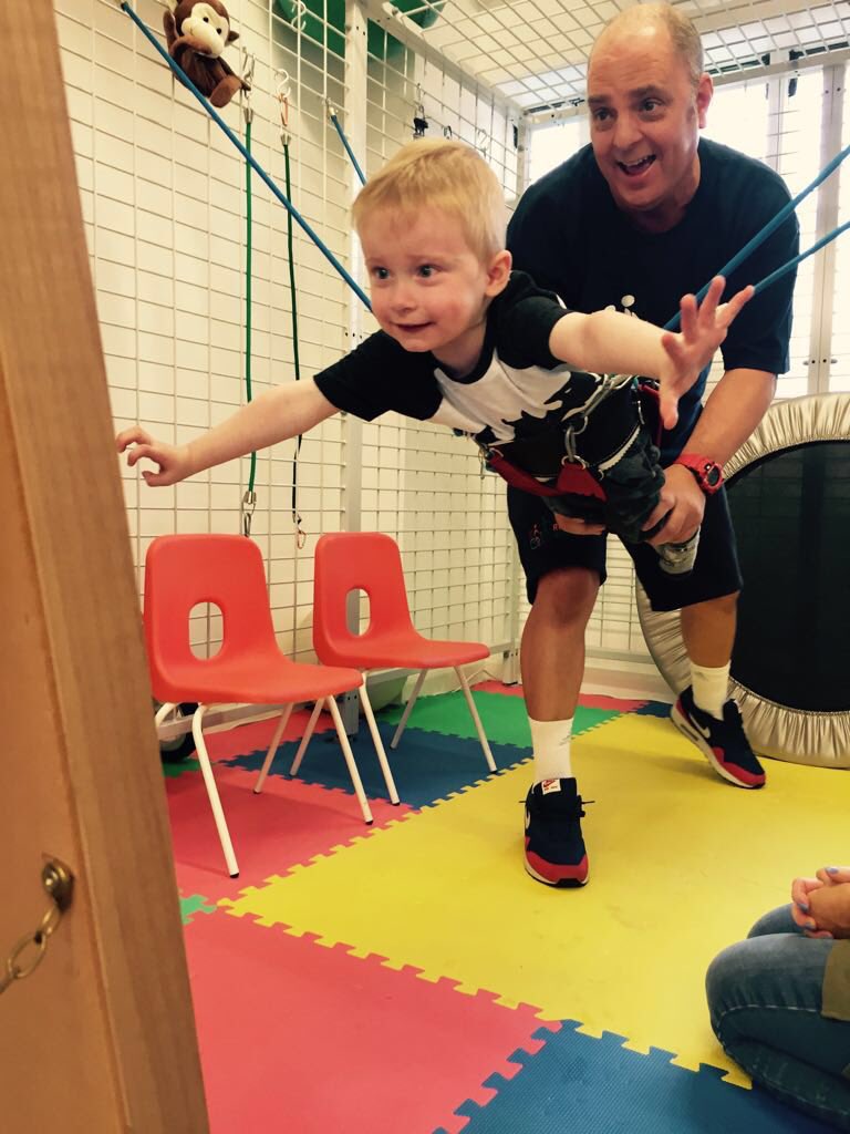 helpcavanwalk's tweet photo. Great session with Chris @Rehab_Walk. Thank you. See you in December #superhero #cavansfirststeps https://t.co/wAi2VBmtVH