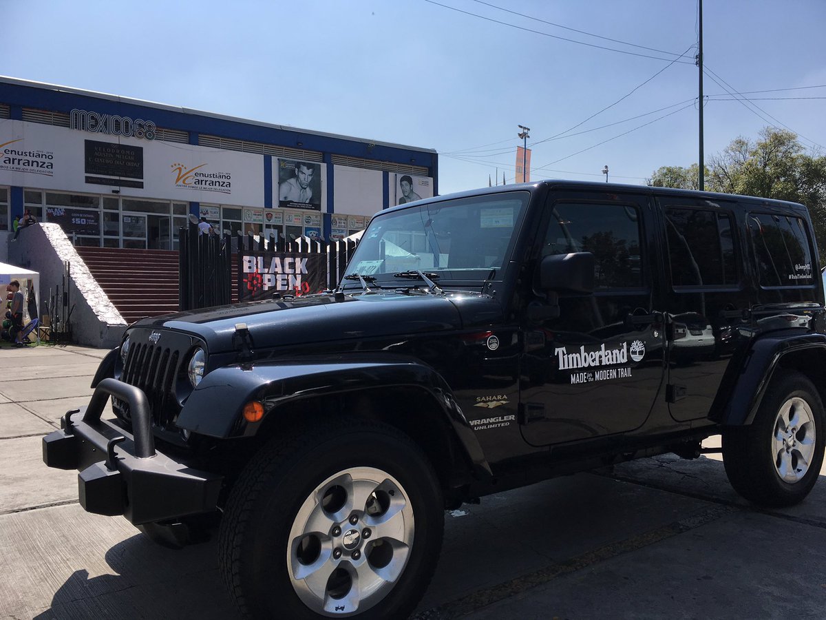 Timberland_MX's tweet photo. Hoy en la #RutaTimberland, visitamos el Velódromo Olímpico para apoyar a nuestro equipo de Crossfit #blackopen 🏋🏼 https://t.co/Lt8F034BKd