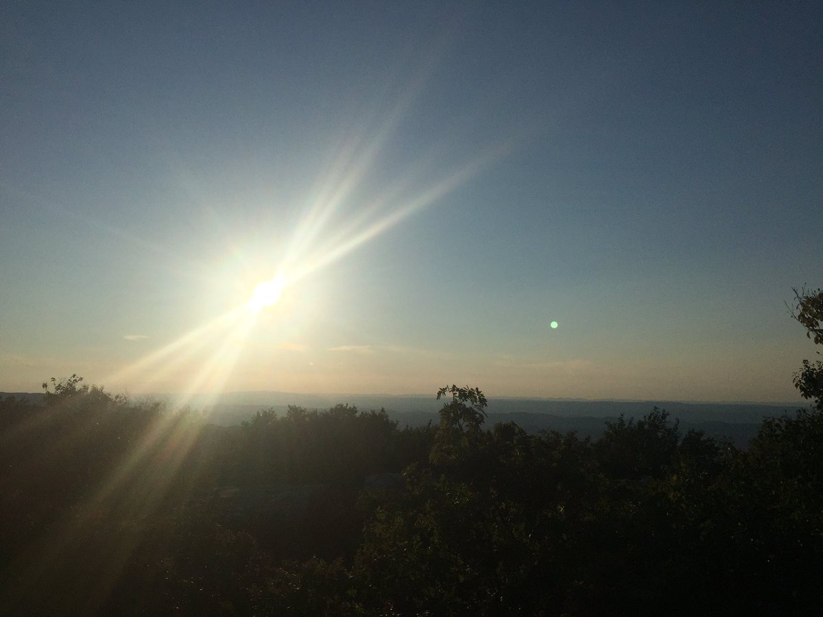 DestinyW_8's tweet photo. God saw all that he had made and it was very good. Genesis 1:31 https://t.co/GkuFMnWn1f