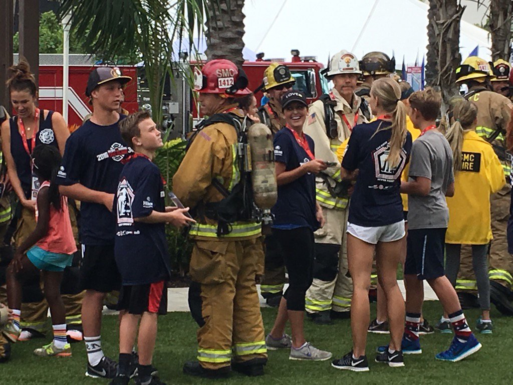SDFD's tweet photo. Firefighters from all over the county at the annual Stair Climb. #FirefighterAid #NeverForget #September11 https://t.co/wvkZGTVBPd