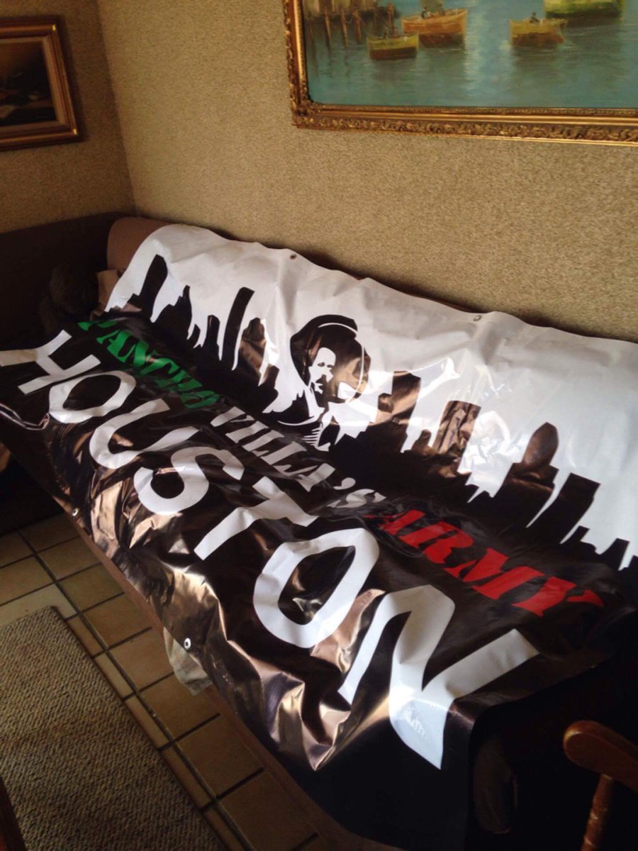 PVAHOU's tweet photo. Our #PVAHTX banner is ready 👏🏻👏🏻 🇲🇽🇲🇽🇲🇽 #RendirseJamás https://t.co/j19t9BJAbz