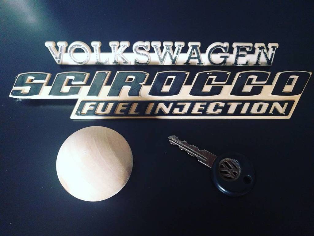 TWMPerformance's tweet image. #twmperformance #shiftknobs fit even older / vintage cars. Anyone have any stories about their own or their parents…