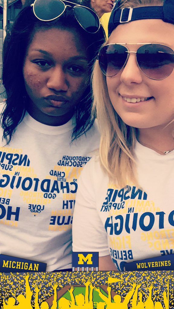 _Bynzii_'s tweet photo. #Bighouselive https://t.co/vCI5r3HVMg