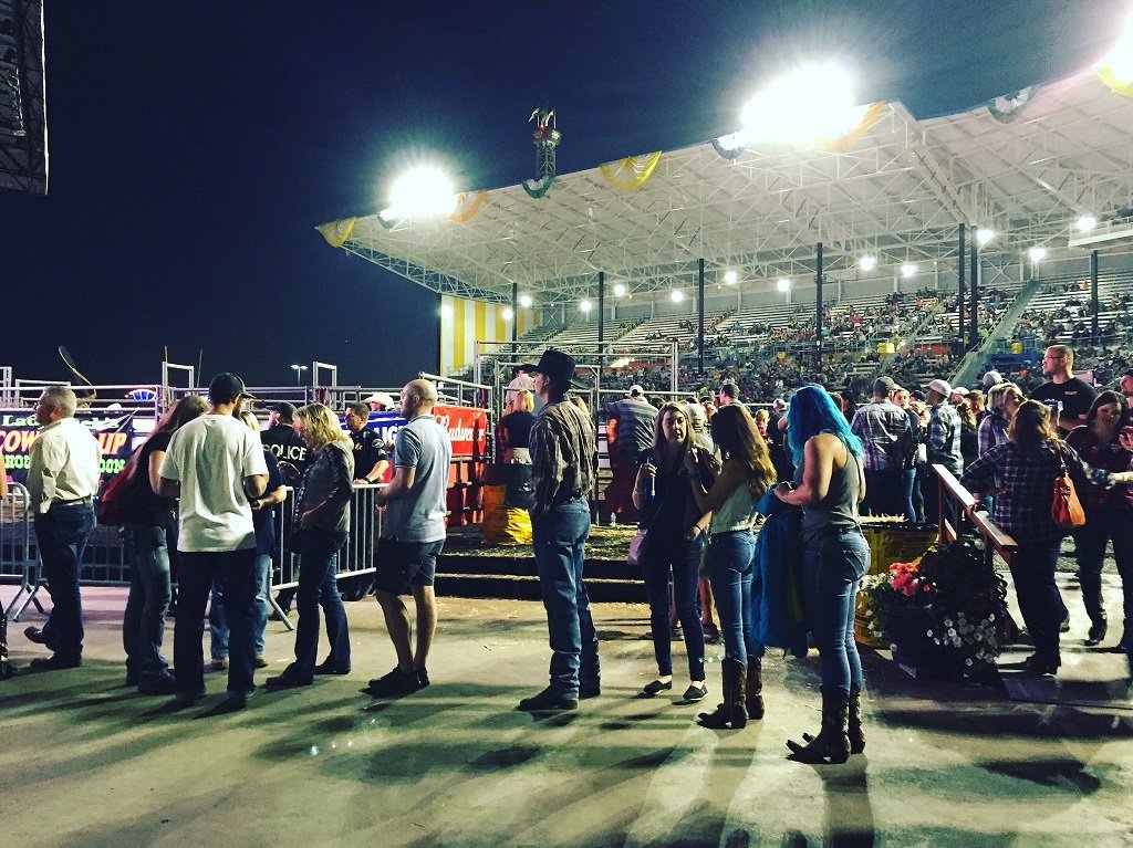 Seattle_Tourism's tweet image. MT - Did you attend the #Rodeo last night at the @WAStateFair? ht.ly/yh6K3044Ykb #DoThePuyallup #ShareTheFair