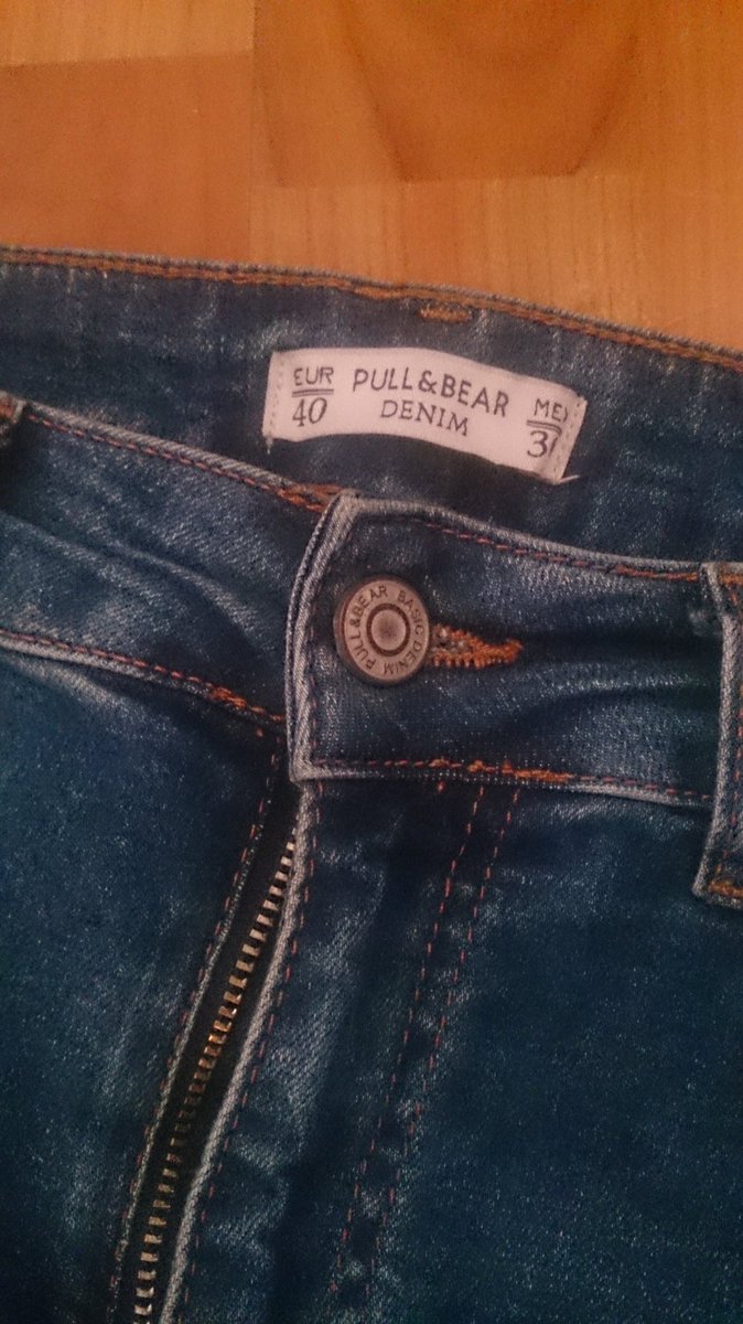escorpixxx's tweet photo. Pull&amp;Bear talla 34 de 2012 y talla 40 de 2016 https://t.co/8EP3KFfqlX