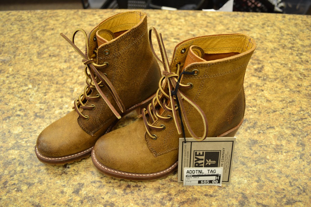 Womens Shoes Montgomery county
clothesmentor.com/montgomeryvill…
#montco #montgomerycounty #shoes #fashion #womenshoes