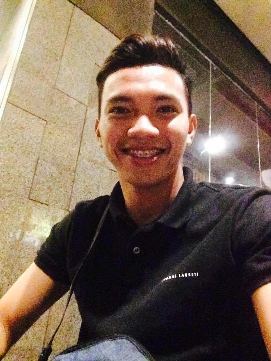 Itsmcdonaldtime's tweet photo. Tumaba daw ako kapagod hanap work https://t.co/nhprIfNnV4