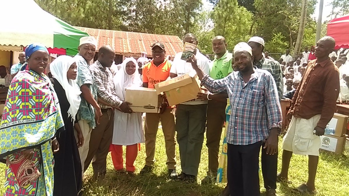 kwea_cbo's tweet photo. KWEA marked the world literacy day by donating books to Vuga Primary through the kwea book campaign program https://t.co/eGkyuHOeif