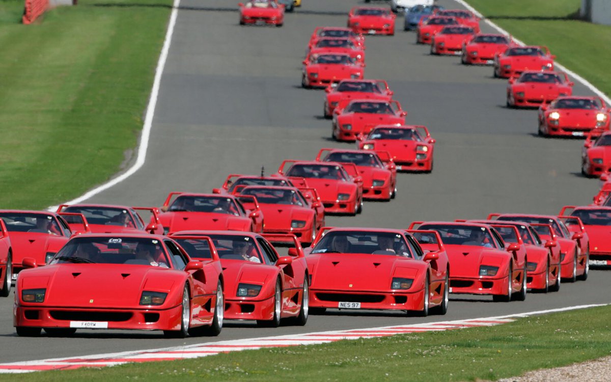 vividcloudofwat's tweet photo. Red red red #ferrari 🏁@supercarSaturday ❤️@Bertieschip @Only9built @CivicSi1992 @CarSnapped @DailyFerrari @JRGStuff https://t.co/2KGi5Lx0Ve