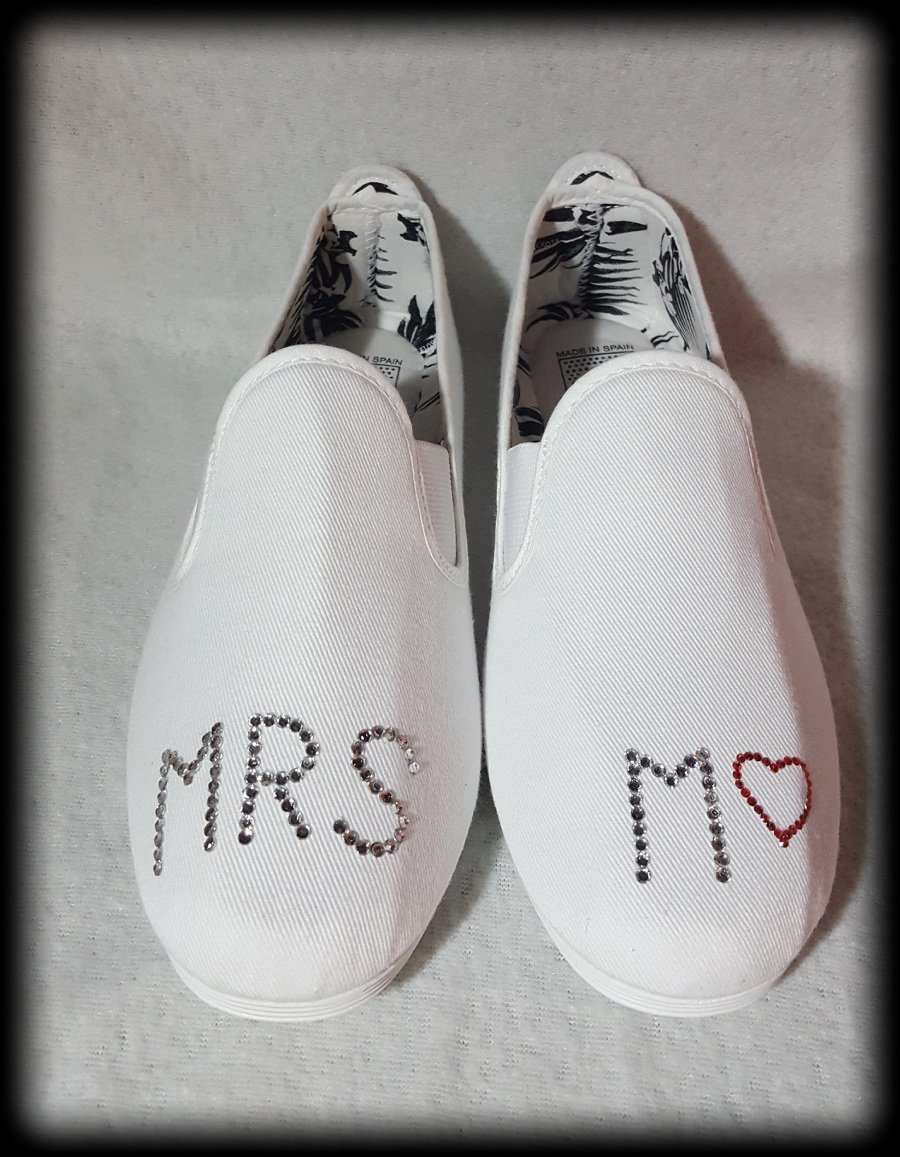CuteNameFrames's tweet photo. https://t.co/dOHG6gT1y6 
#flossy #bride #fruity #MRS #bridestobe #smallbusiness # https://t.co/N93GjvY6Yw