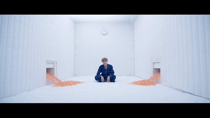 ShippsKpop's tweet photo. #WINGS6 https://t.co/jN6ofbtlxr