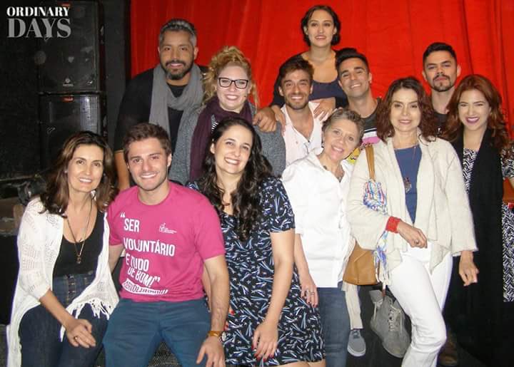 CasaRonaldRJ's tweet photo. O McAmigo @HugoBonemer realmente vestiu a camisa da causa!
#SerVoluntario #IssoÉOuro 
#OrdinaryDays #Encontro https://t.co/xt8B73g2sb