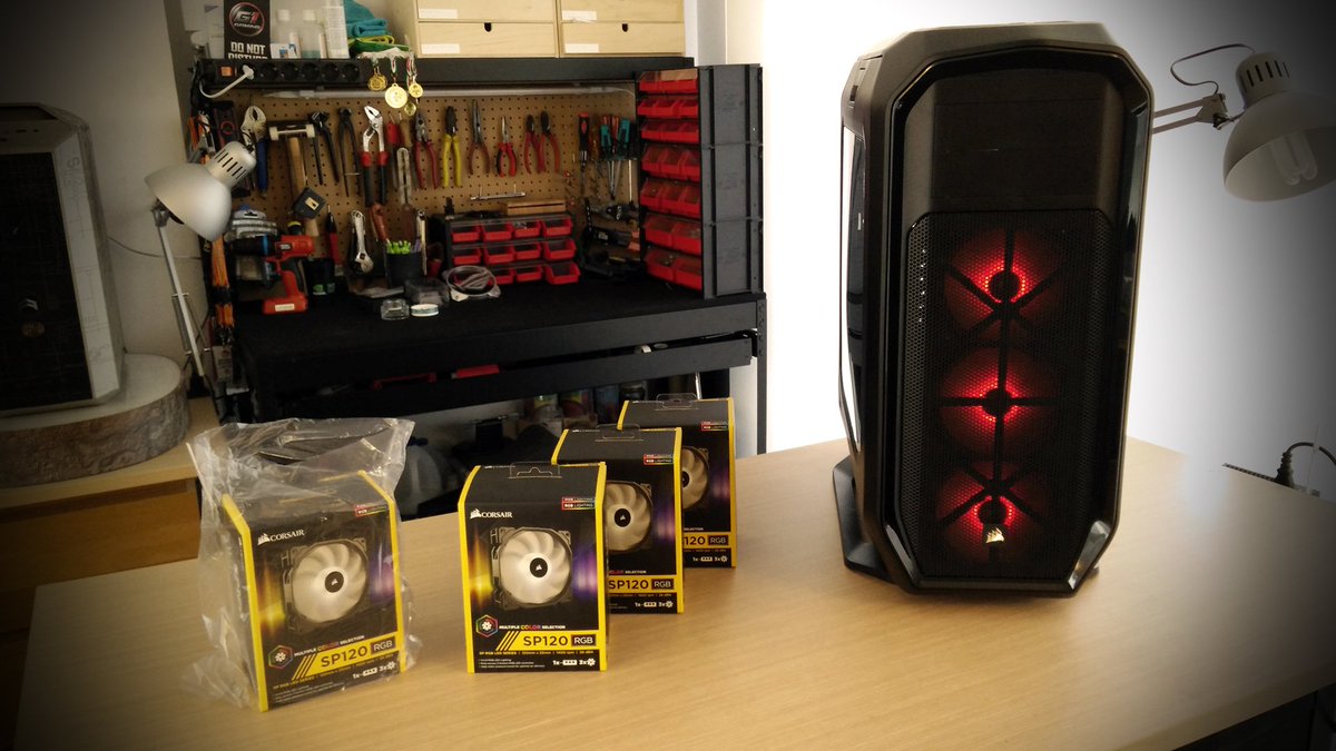 dekamodder's tweet photo. Review de los nuevos ventiladores @CorsairSpain SP120 RGB by @dekamodder 

https://t.co/1eI0RkT447 https://t.co/fYh0bWvnq6