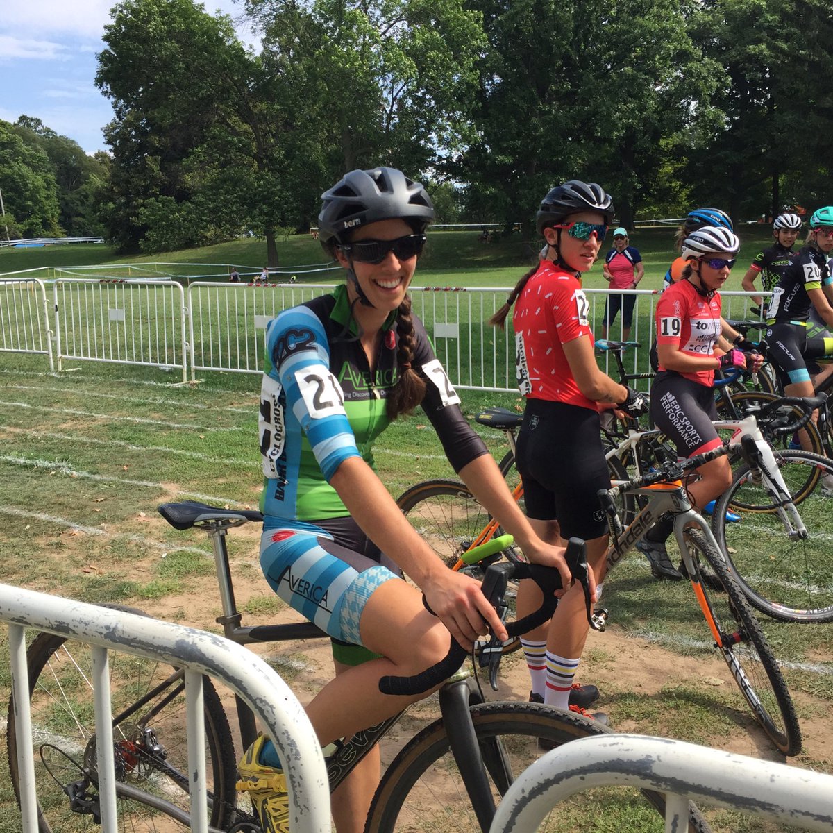 teamaverica's tweet photo. #stokelevels
It's about to get lit, y'all! #crossishere #rochestercx https://t.co/OOzRoUiETg