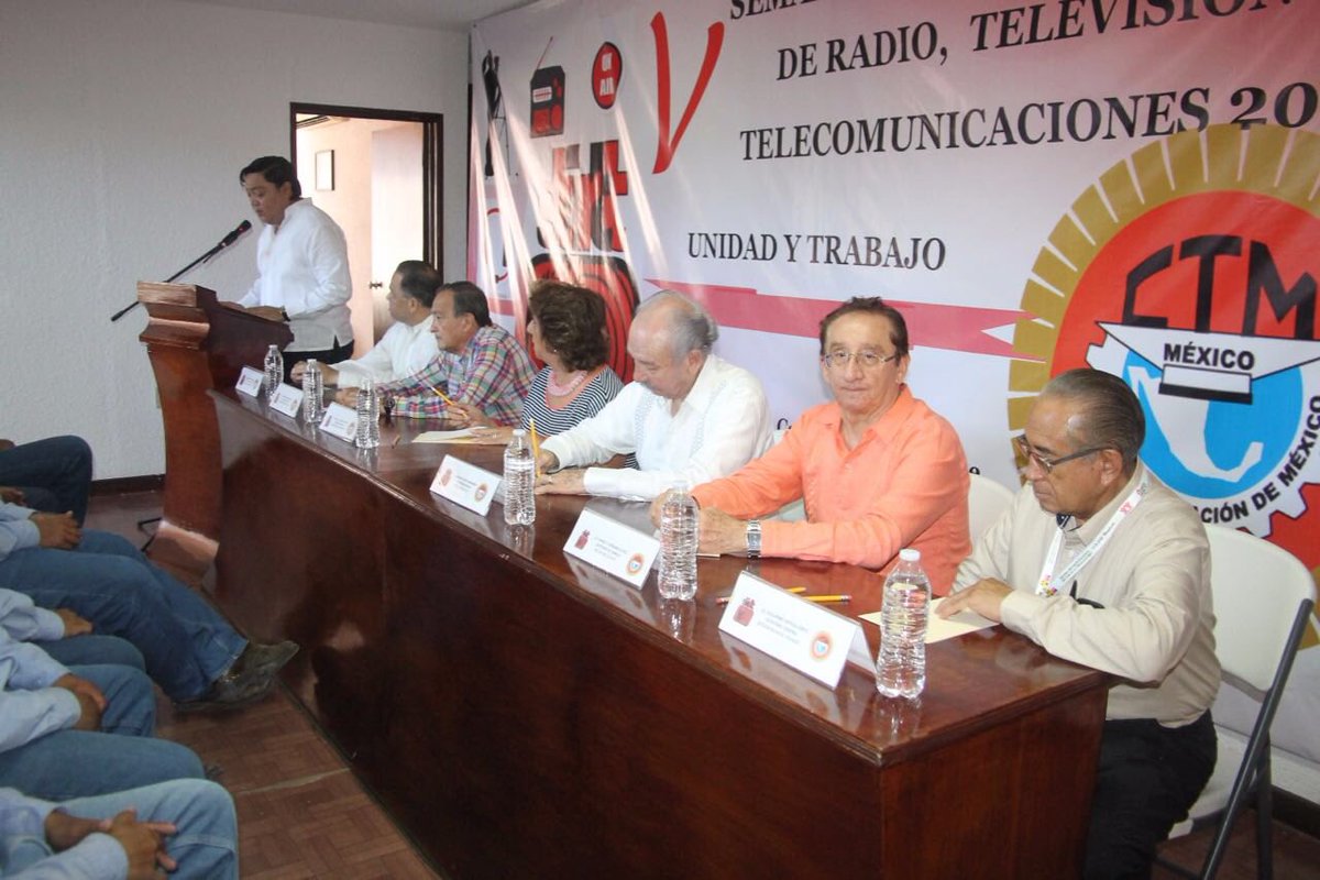 También recibimos en la visita de los líderes de las secciones de Pachuga, Culiacán, Yucatán y San Luis Potosí