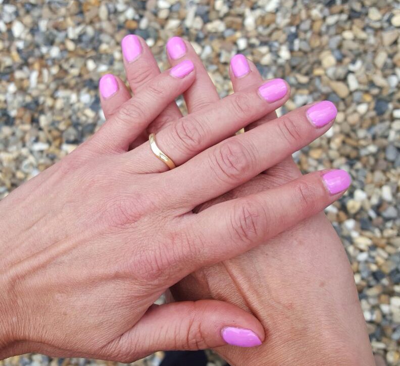 SpmBeauty's tweet photo. 💅💅Jerris Gels💅💅 Been mega busy today mobile gels!!! Get your Christmas nails booked in now 🎅🏻#gels #nails #essex https://t.co/RDrQfZZMjU