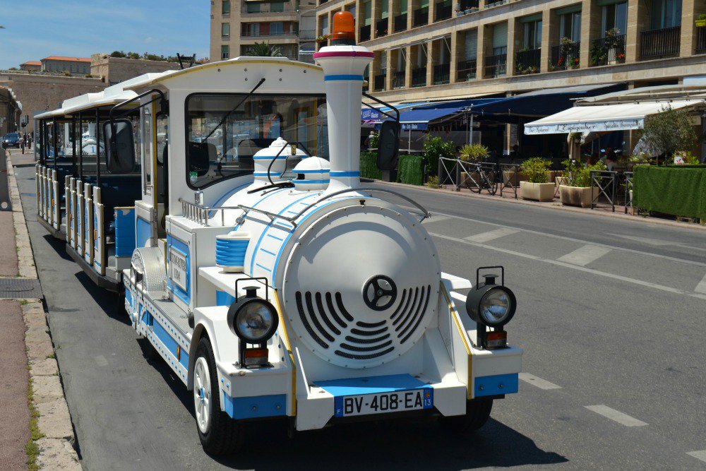 TinBoxTraveller's tweet photo. Seeing the sights of Marseille on Le Petit Train https://t.co/giXL5JEUzq #familytravel #France https://t.co/FMdI8Nekl2