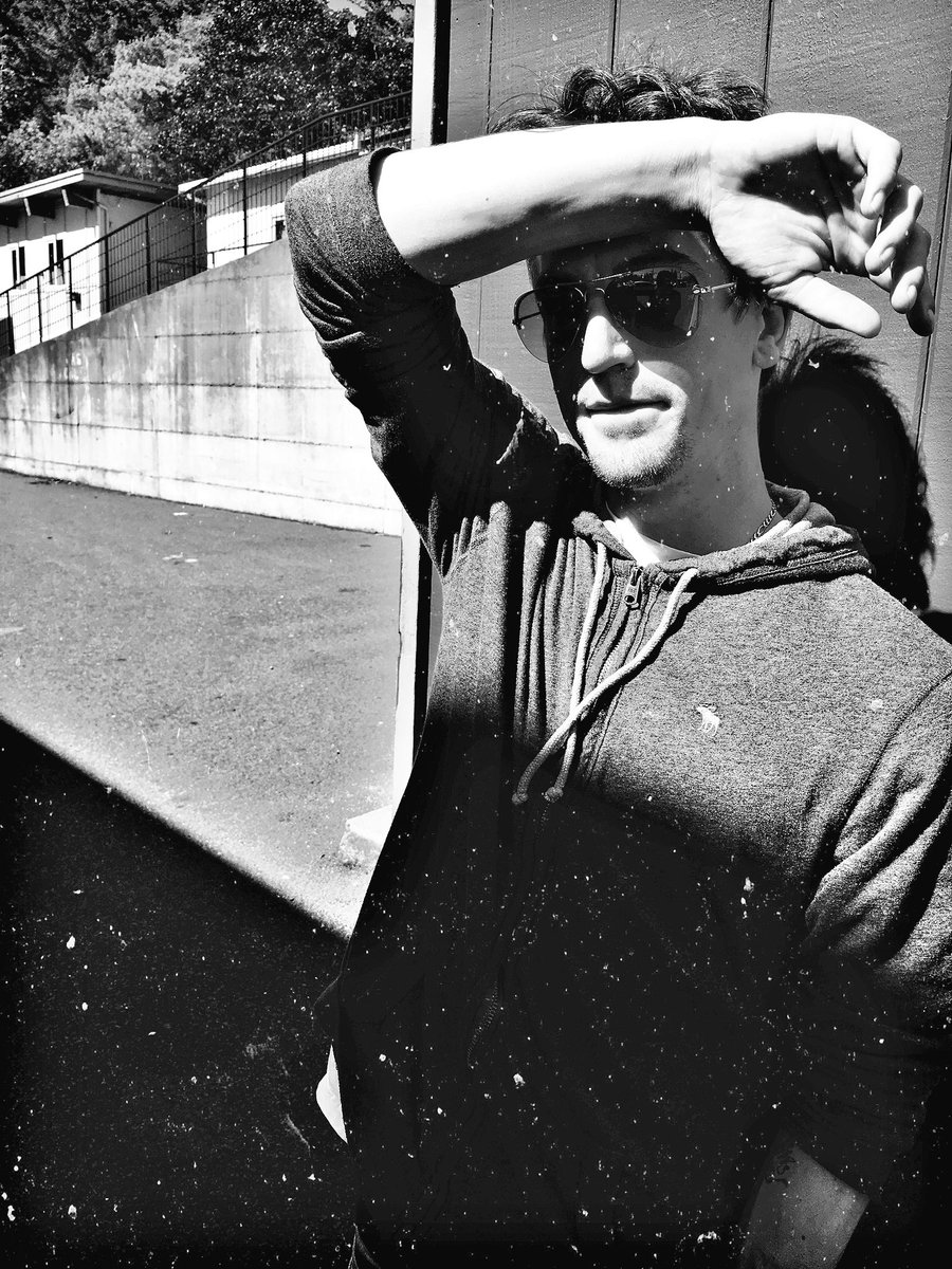 ShaneDigital's tweet image. 