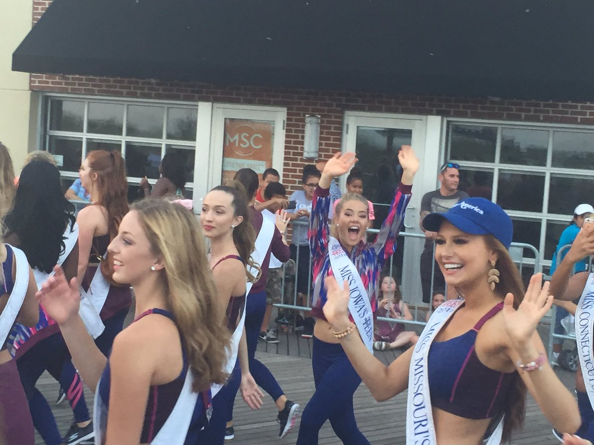 Miss Iowa's Outstanding Teen is in the house! #showusyourshoes #MissAmerica #MissAmerica2017