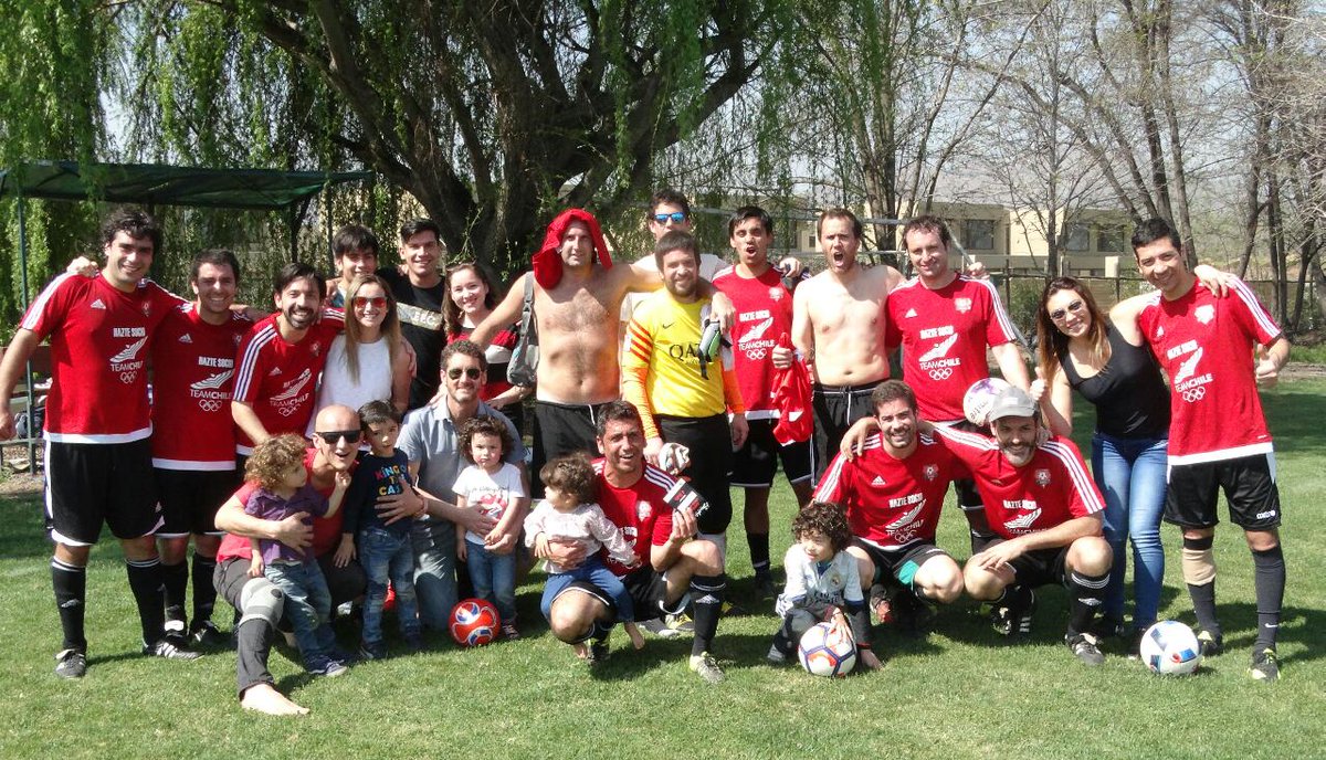ligaoriente's tweet photo. Dako ganador clásico Bushido Fútbol Senior.
#clasicoscof #cluboriente #sushibushido https://t.co/5iNCNL6NQ3 https://t.co/dgPif5jAf6