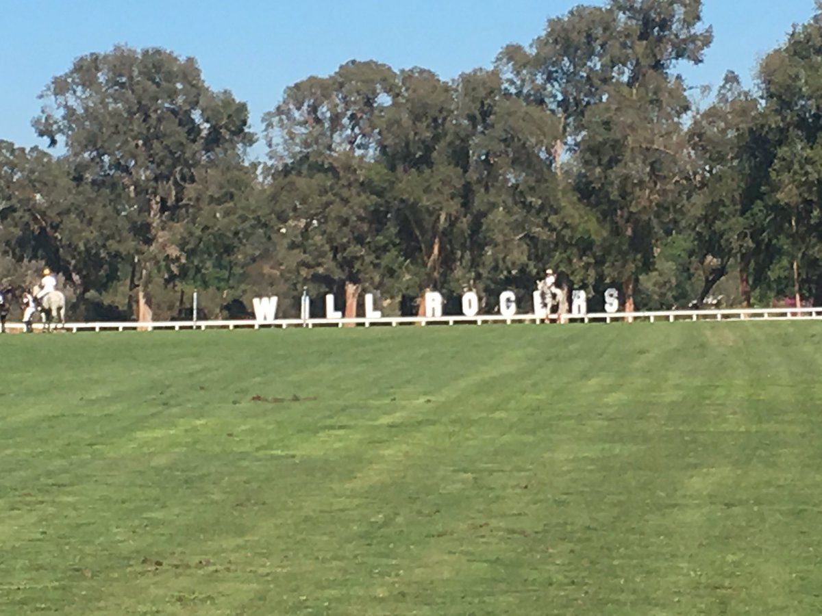 StarTrekCupcake's tweet photo. At the 9th Annual Safety Harbor Kids Polo Classic Charity Event. https://t.co/riRVj4UdAj