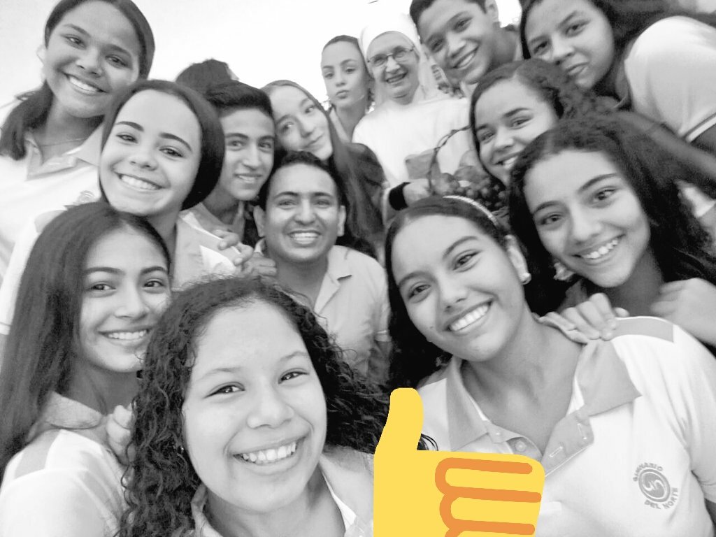 5_Talentos's tweet photo. #CasaDelAbuelo #LaborSocial #Gimnorte #8° @GIMNORTE_VUP @TeacherPrize @TitanesCaracol @CNNHeroes @ZONANORTETV https://t.co/duBnfVJbjG