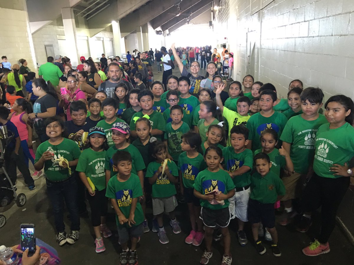 houstonmisd's tweet photo. #LetsMoveMcAllen https://t.co/SMNInPnJto
