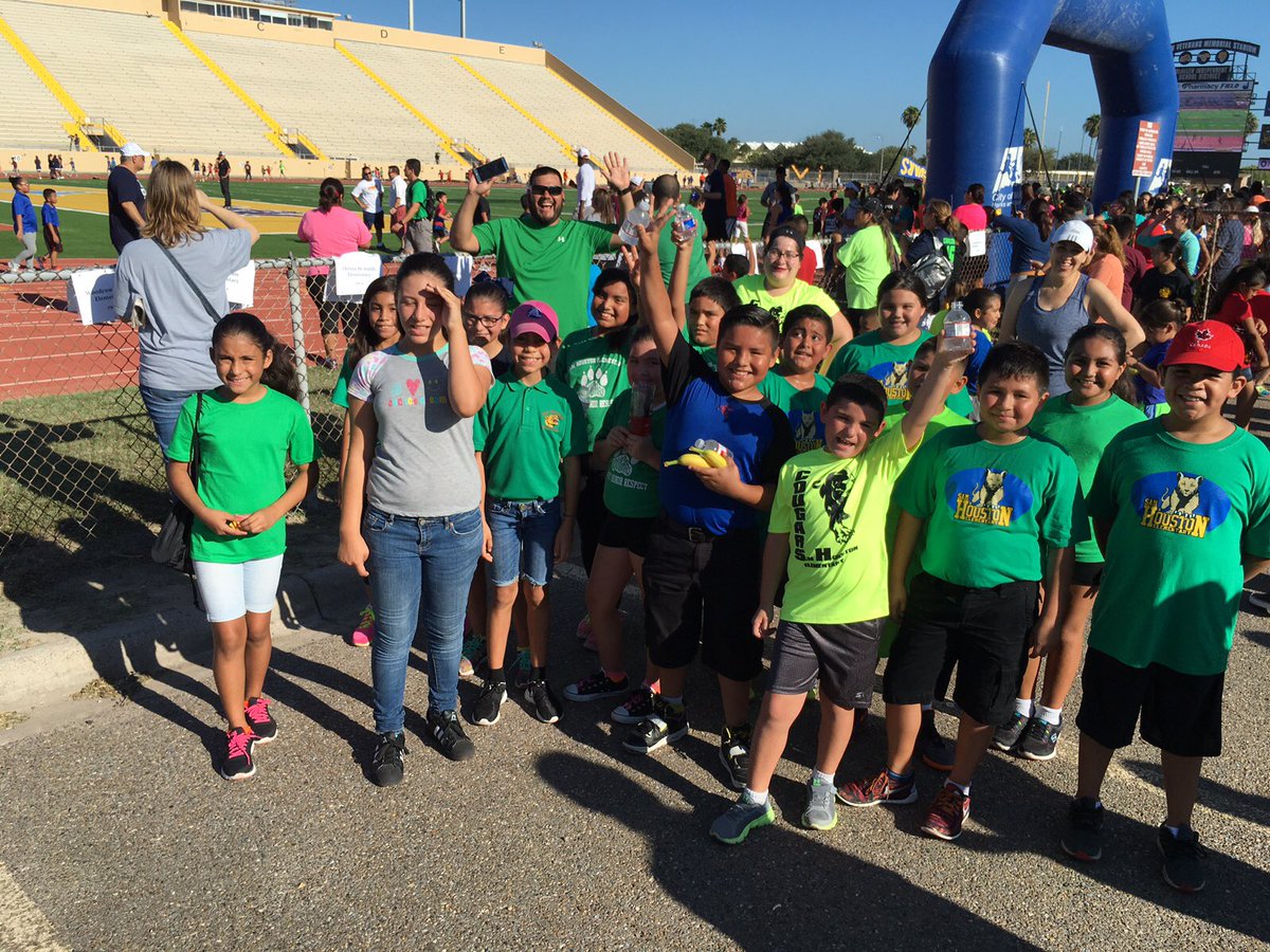 houstonmisd's tweet photo. #LetsMoveMcAllen https://t.co/SMNInPnJto