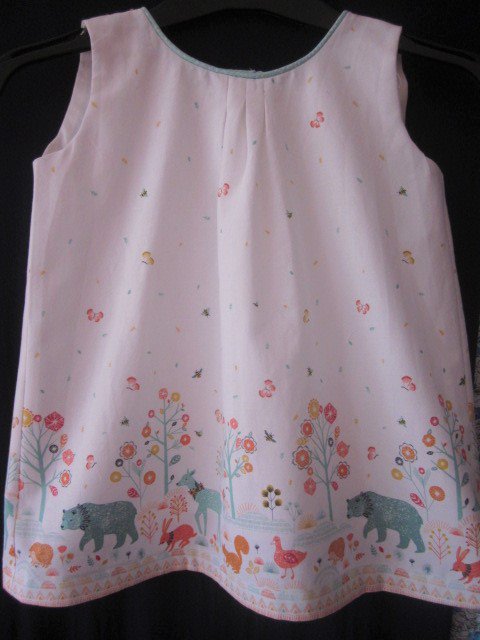 Pretty autumnal border fabric turned into cute pinafore. Love it. +Fab customer service from <a href="/coolcrafting/">Sarah Peel</a>. Thanks!